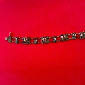 Sterling Silver bracelet - Vintage in appearance